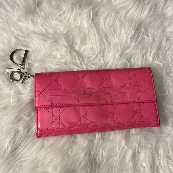 Dior Handbags - Dior pink wallet